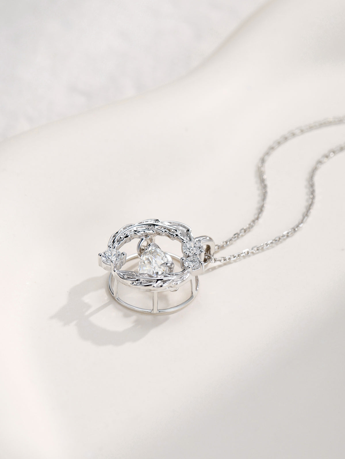 Wing-Inspired Diamond Necklace, 1.03 ct Round Center, PT950 Platinum, 5.9 g