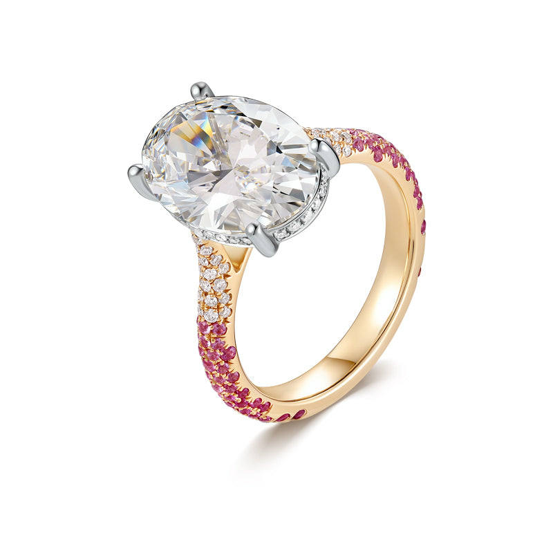 GoGo-Inspired Graduated Diamond Ring, 5.02 ct Oval Center, 18K Gold, 6.0 g
