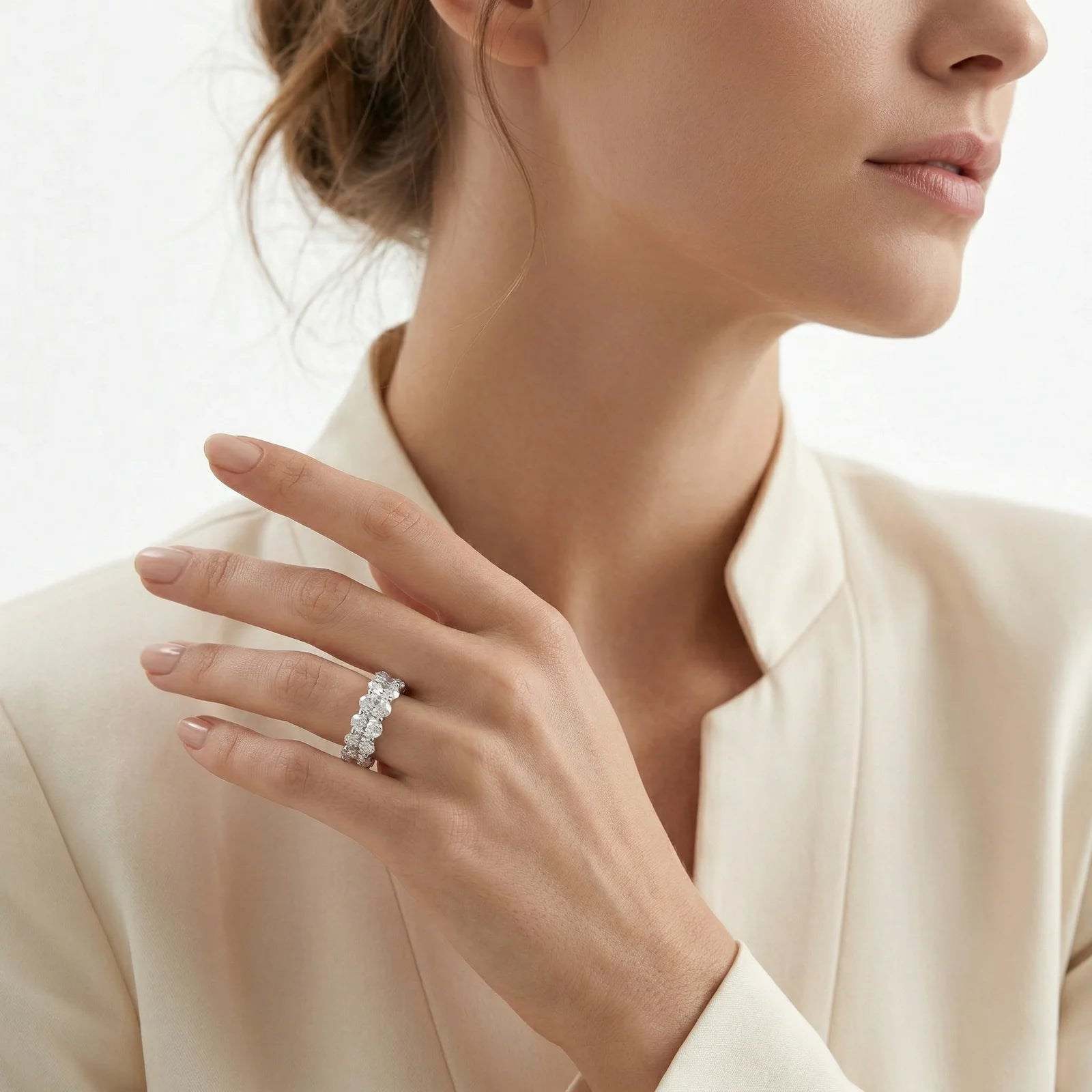 Oval Eternity