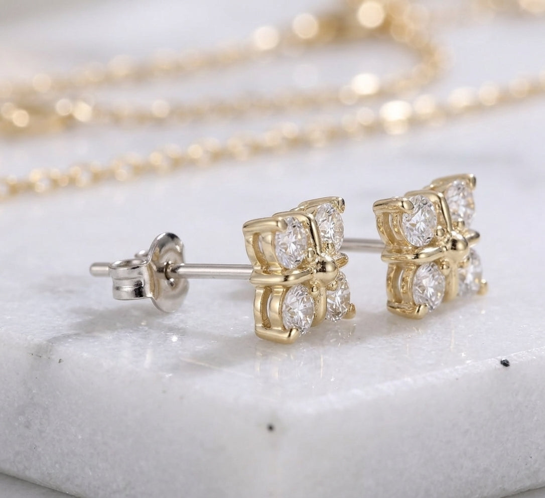 [Pair] 18K Yellow Gold Snowflake Four-Leaf Clover Stud Earrings, 0.80ctw